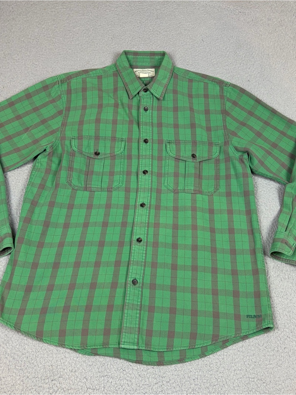 CC Filson Shirt Men’s M Green and Gray Plaid Button-Down Heavy Flannel